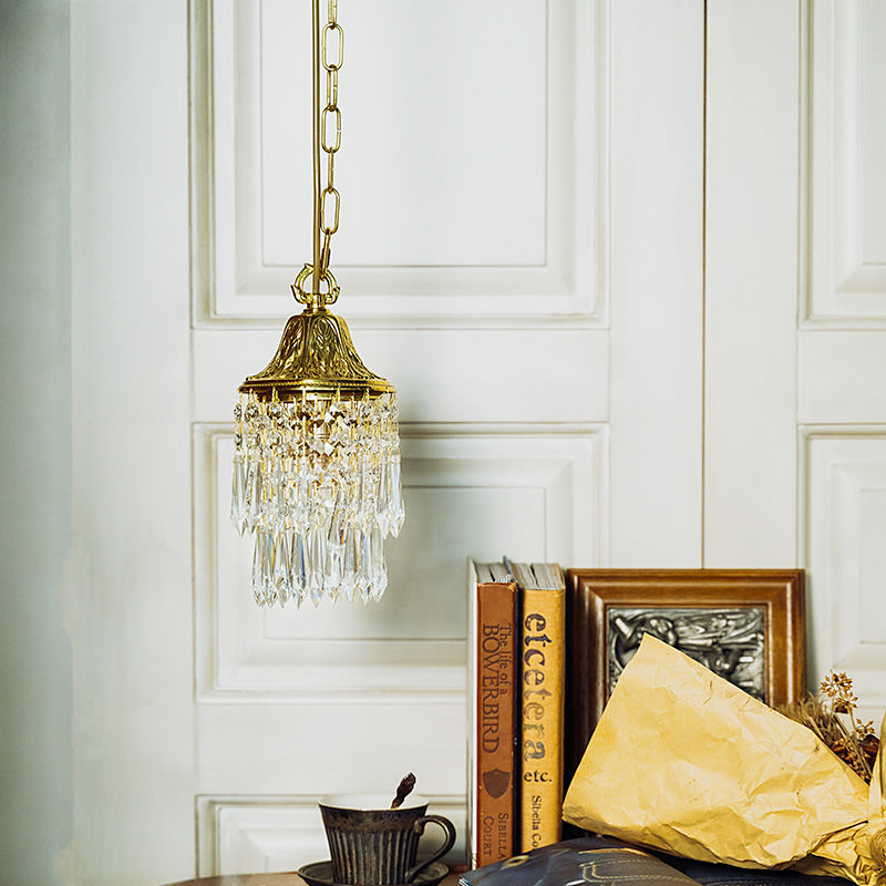 American Vintage Wind Bell Yellow Crown Crystal Chandelier French Bedside Lamp Designer Restaurant Homestay Bar Personalized Lamp American Vintage Wind Bell Yellow Crown Crystal Chandelier French Bedside Lamp Designer Restaurant Homestay Bar Personalized Lamp