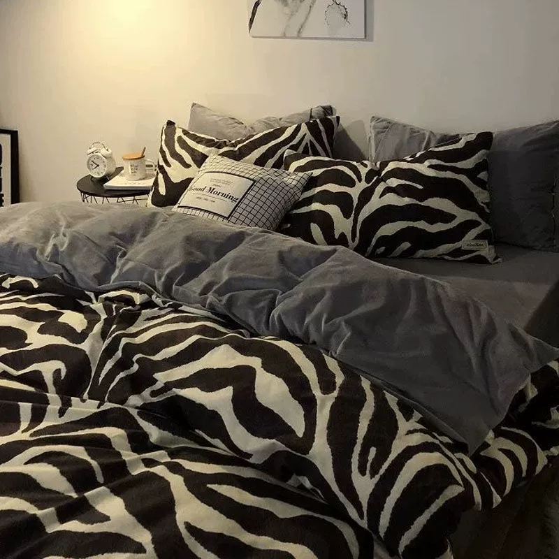 Bed Linen Set, Student/internet-celebrity Style, 3–4 Piece, Multiple Patterns, 1.2–2.4 m