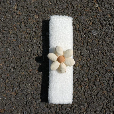 Seat belt shoulder pad – Strap Anti-Wear Protective Cover - lambskin-large-6-petal-flower-beige-25x75cm35g-can-be-customized