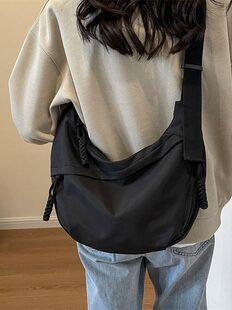 This year's popular Oxford cloth bag crossbody bag for women 2024 new casual shoulder student class dumpling bag versatile