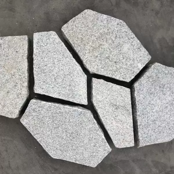 天然花岗岩芝麻白冰裂纹黄金麻园林不规则碎拼石别墅庭院地铺
