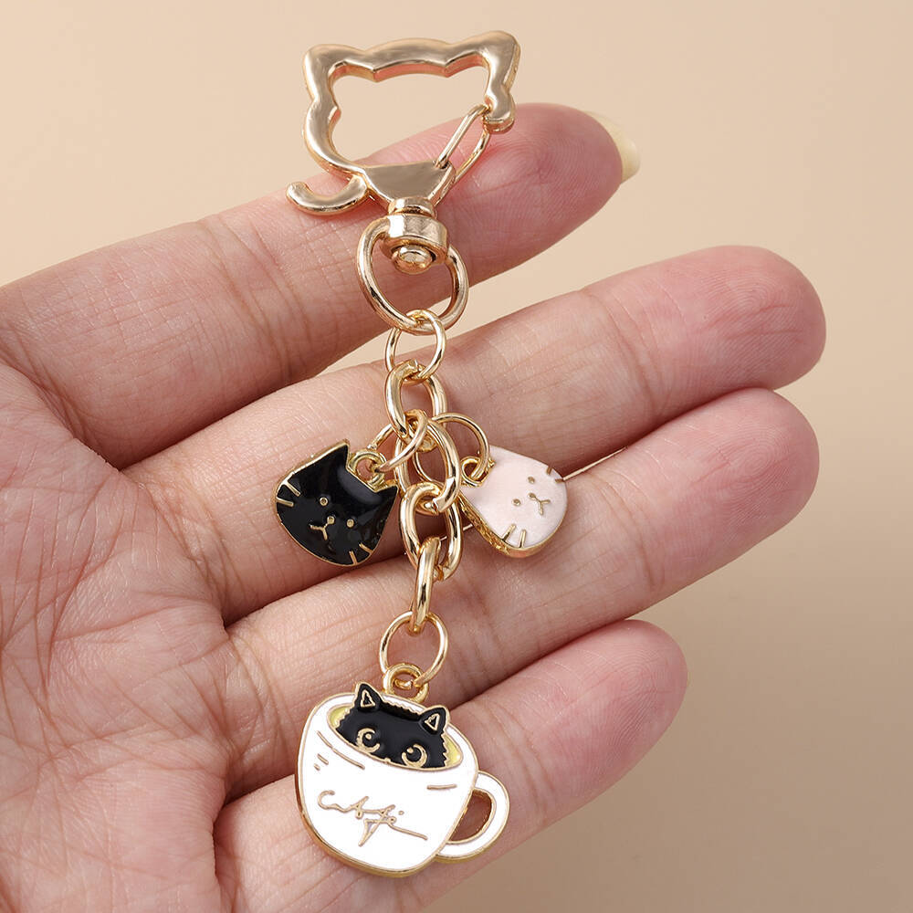 12g Weight Spring Ring Trigger Clasp Closure Clasp Closure Type Bag Pendant, Keychain Classification 1 Piece Quantity Daily, Street Occasion Alloy Material Paw Print, Cat Pattern Women's Gender Cute, Modern Style Style 1 Piece Cute Modern Style Paw Print Cat Alloy Women's Spring Ring Trigger Clasp Closure Bag Pendant Keychain 6