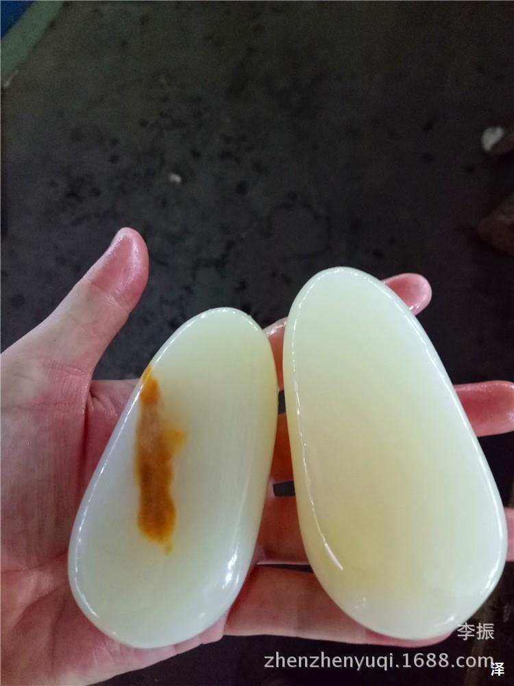 신장 허톈 백옥 양고기 지방 백옥 가죽 손 놀이 씨앗 재료 원래 돌 원래 가죽 손 손잡이 특별 가격