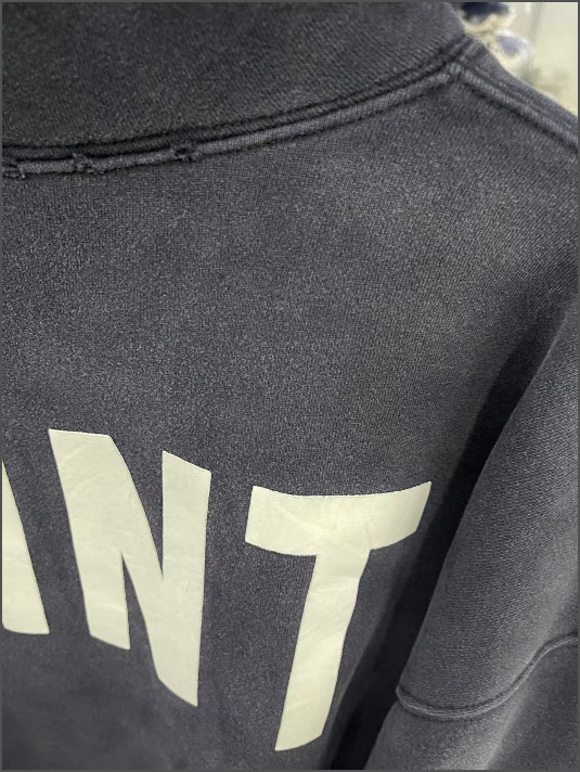 Sweatshirt com capuz unisex letras estampado estilo desgastado_voghion.com