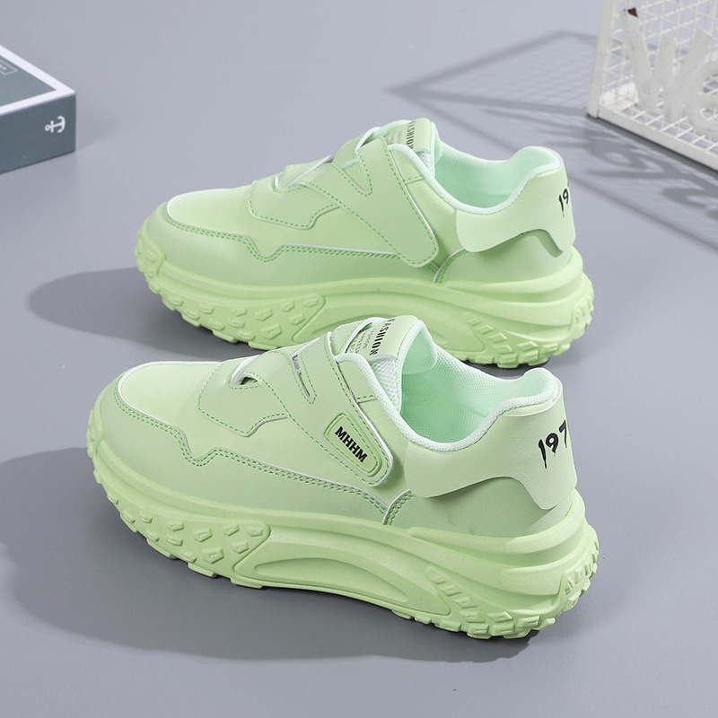 Velcro Daddy Shoes Women's Soft-Soled Sports and Casual Women's Shoes 2024 Douyin Niche Popular Leather Versatile Women's Shoes Trbottomy