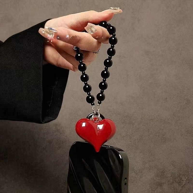 Personalidad creativa amor rojo negro cuentas pulsera pulsera corta colgante caso de teléfono móvil llavero de automóvil bolsos colgantes