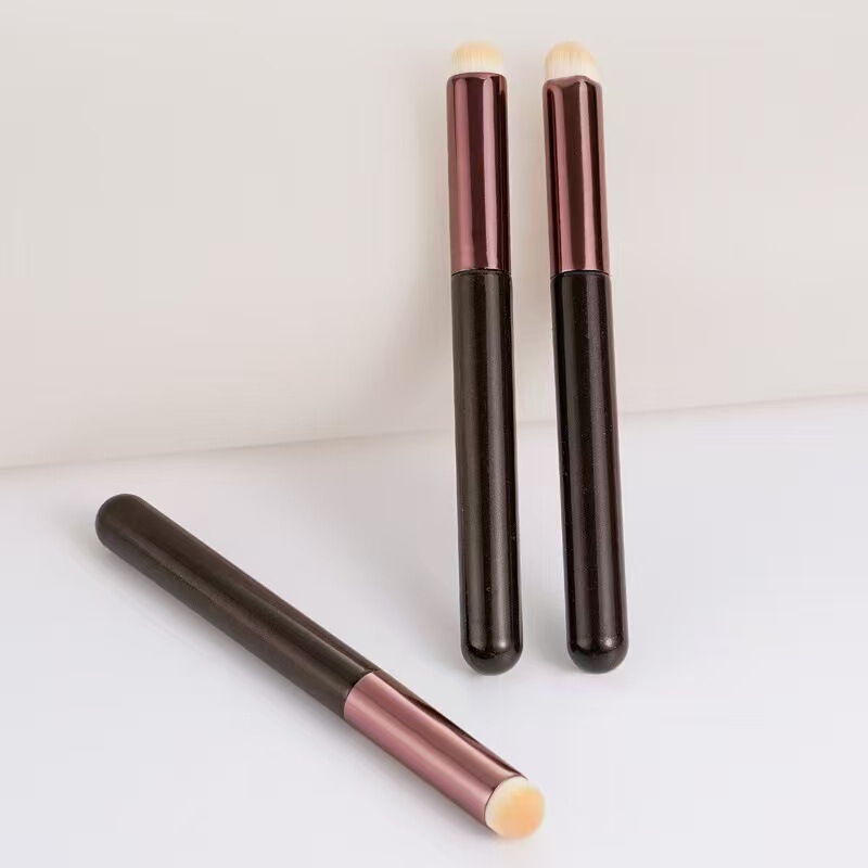 Round-Head Lip Brush Beauty Brush Round-Head Brush Lipstick Blending Concealer Brush Portable Lip Makeup Brush Cangzhou Manufacturer Batch