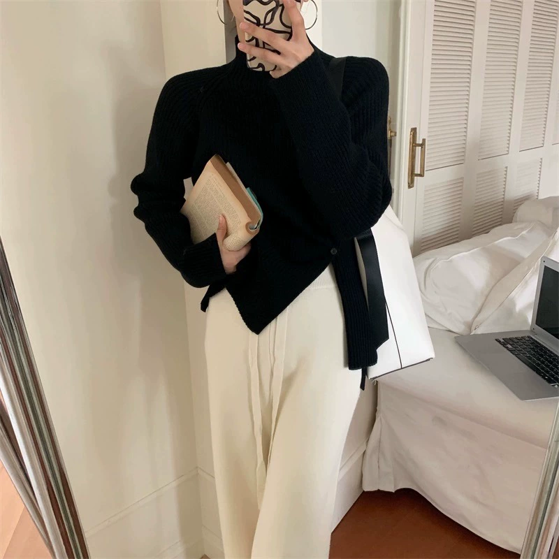 Demi-season sexy knitted sweater for breastfeeding to go out