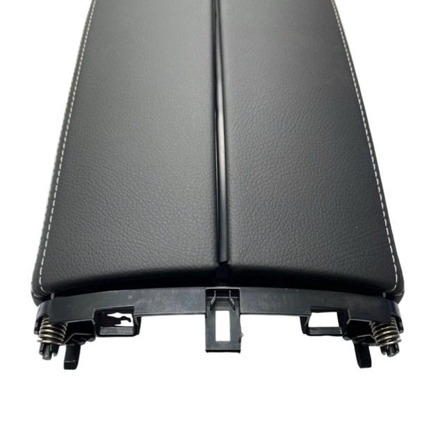 2056808804 A2056800796 Is Suitable for the Center Console Armrest Box Assembly of Mercedes-Benz C Glc Class
