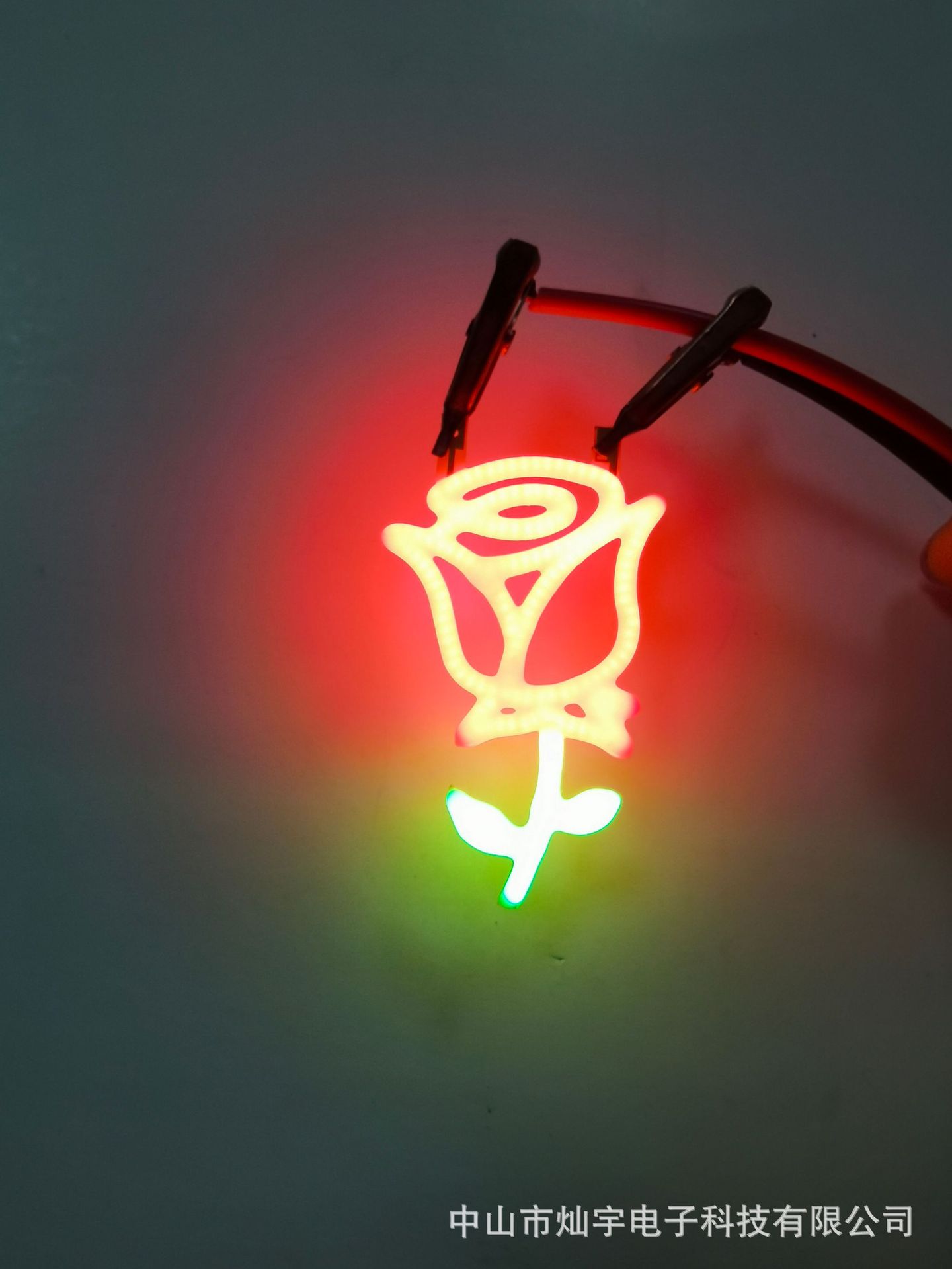 Rose-chandelier-3 v-56.5 * 32mm-Rojo + Verde