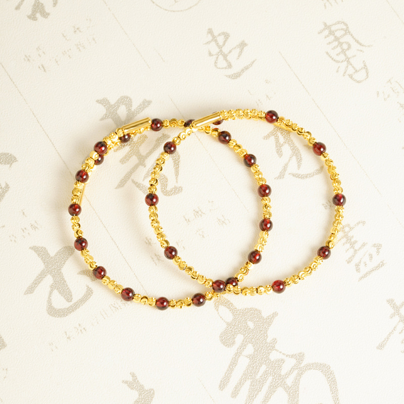 Nuevos productos de verano de oro de Vietnam no se desvanecen durante mucho tiempo imitación de pulsera de rubí lengüeta empujar y tirar ajuste de fábrica suministro directo