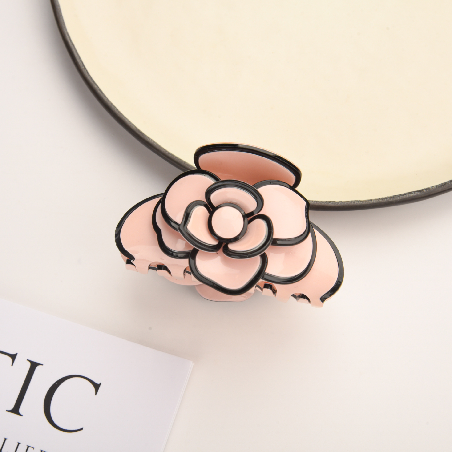 Elegant Style Women's Elegant Flower Acetic Acid Sheets Hair Claws