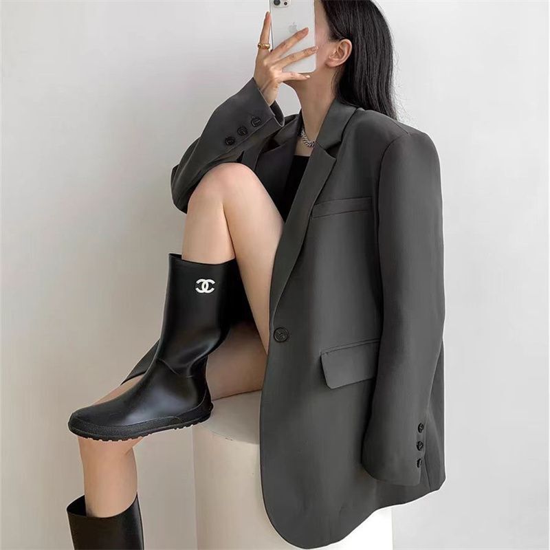 2026 Spring and Autumn New Style Gray Suit Jacket High-End Black Design with Shoulder Pads Loose Casual Women's Jacket