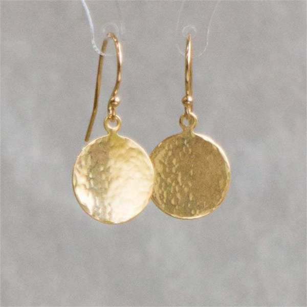 Elegant geometric earrings