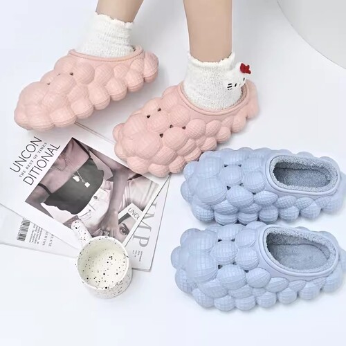 Women's Winter Cotton Slippers with Half-Length Design, Personalized, Warm and Durable, High-Grade Lychee Pattern Slippers for Men to Wear Outdoors