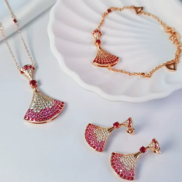 Skirt Plated with 18K Gold Rose Gold Baby's Breath Fan-Shaped Stylish Fashion Lady Skirt Jewelry Wholesale