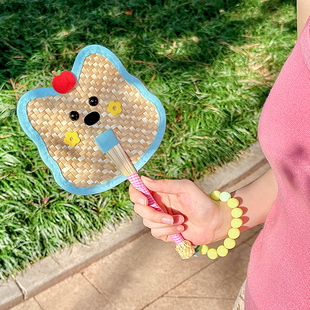 Hand-woven fan creative cute animal summer durable cattail leaf fan portable decorative pendant hand fan