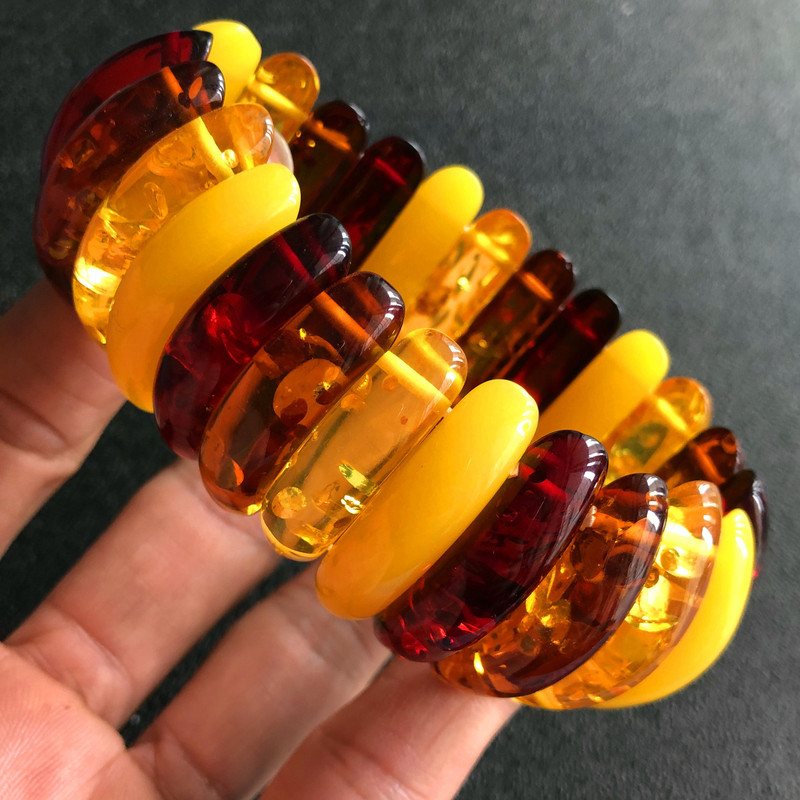 Vintage Resin Amber Beeswax Flower Amber Multi-Gem Bracelet Jewelry for Men and Women Wholesale