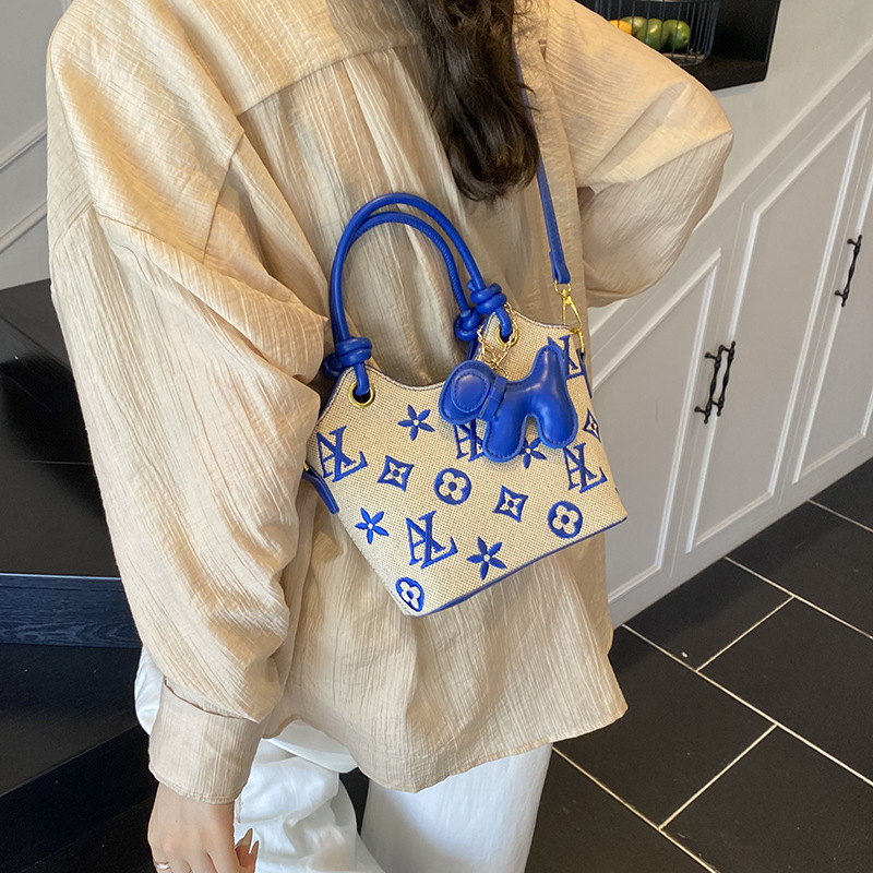 고급감 패션 가방녀 2025 겨울 신상 bag 프린트 핸드백 숄더백 핸드백 장바구