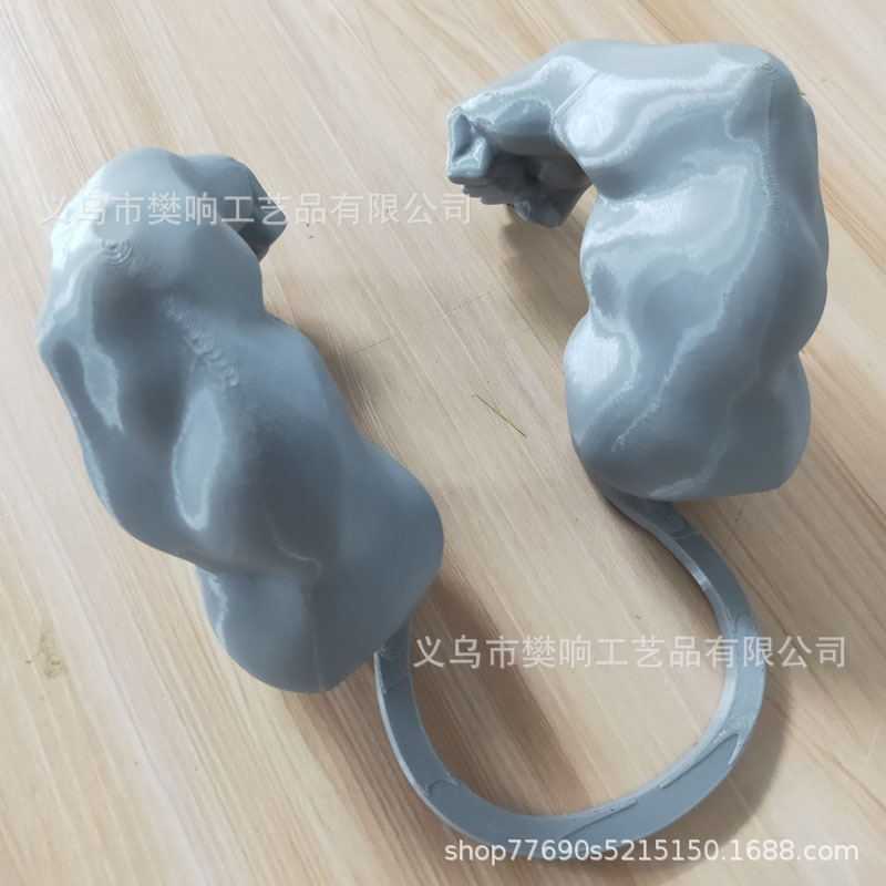 筋肉質の腕を持つ面白い猫面白い筋肉質の手と開発された腕クリエイティブな猫の首飾り|undefined