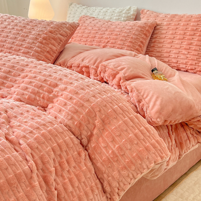 Luz de lujo de alta calidad conejo de peluche de cuatro piezas de cama de invierno engrosado sábanas de coral de leche colchón de cama de estilo de cama