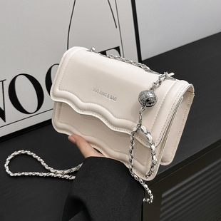 Retro solid color small bag for leisure, one-shoulder bag, 2023 collection