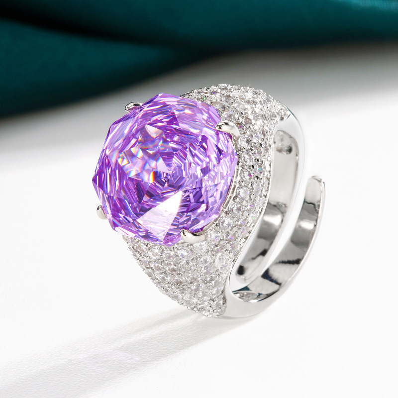 2025 nueva joyería Zhuangsheng fondo de cobre chapado en oro simulación rosa corte color temperamento anillo retro piedra principal 14mm