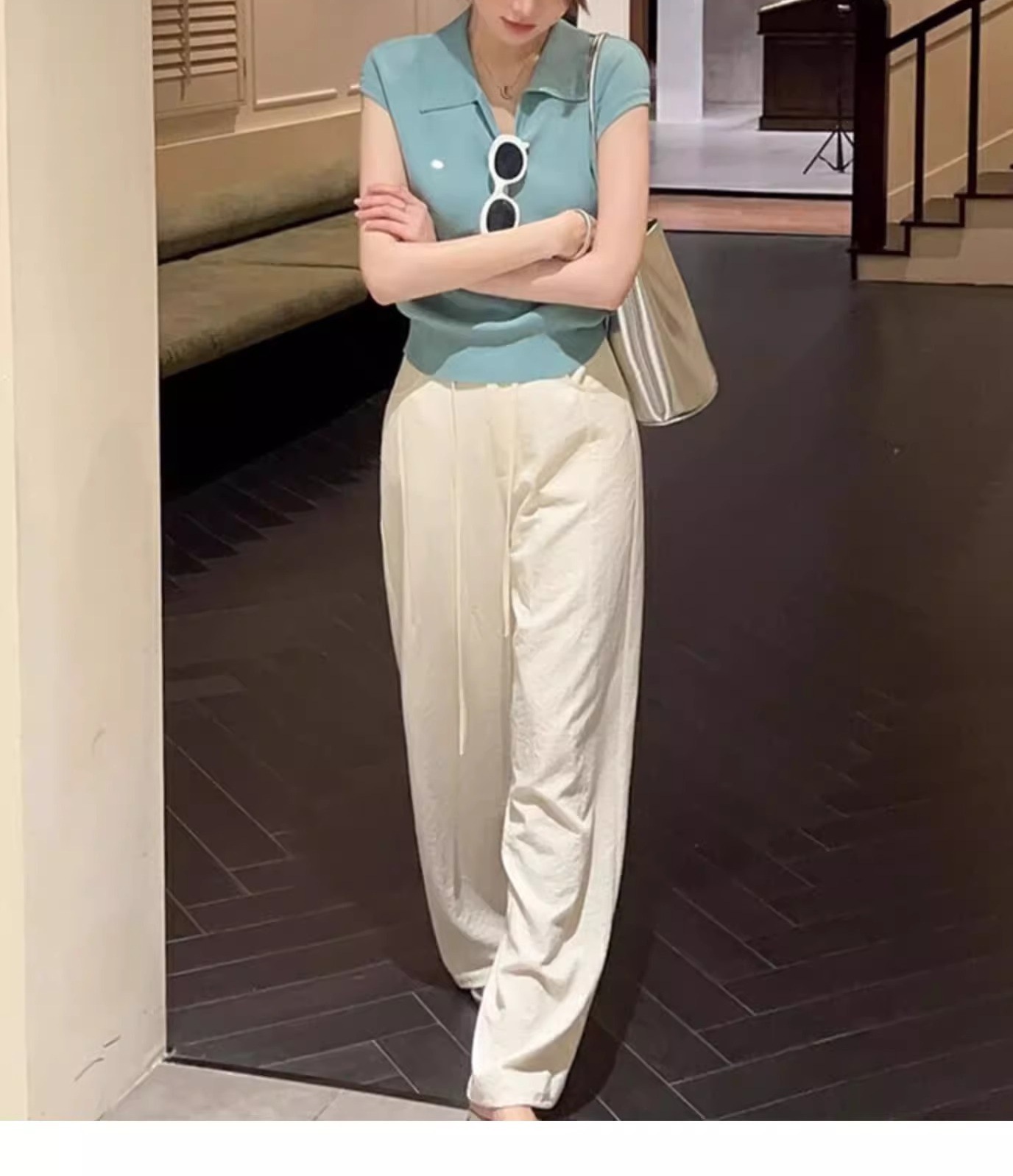 Áo polo nữ ngắn tay cổ bẻ chất liệu linen pha sợi dệt kim — màu đen chi tiết 19