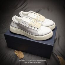 D����ĸ�̽�ϵ�����eЬb33��H����Ƥ���С��Ь�ٴ���Ů�\�Ӱ�Ь