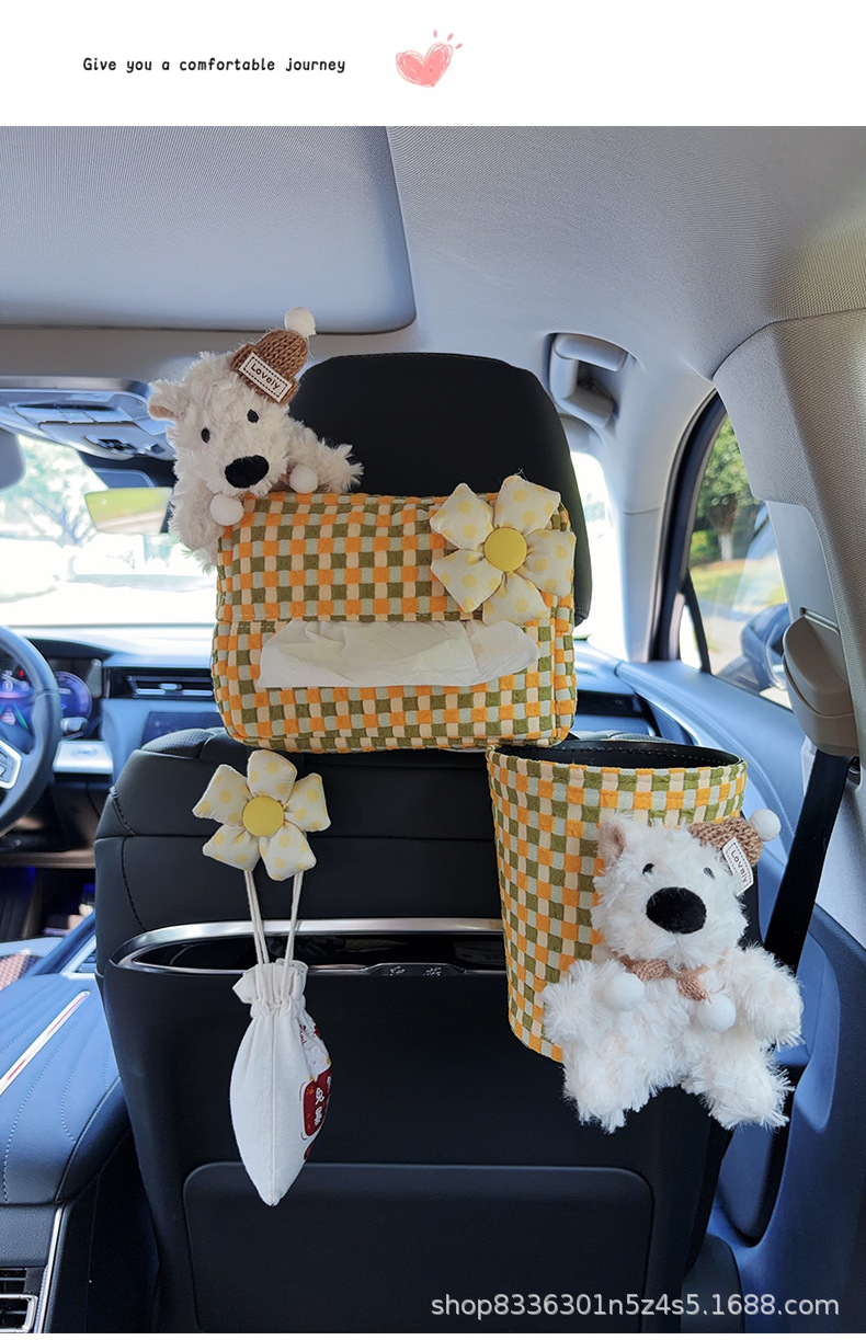 Creative car tissue box, hanging tissue holder with a high-end feel, cute cartoon design for car seat decoration