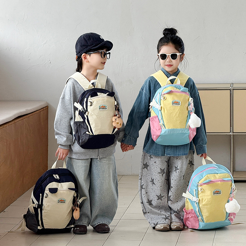Korean-Style Color-Blocking Backpack 2026 New Model Outdoor Fresh Dopamine Children's Kindergarten School Bag Backpack