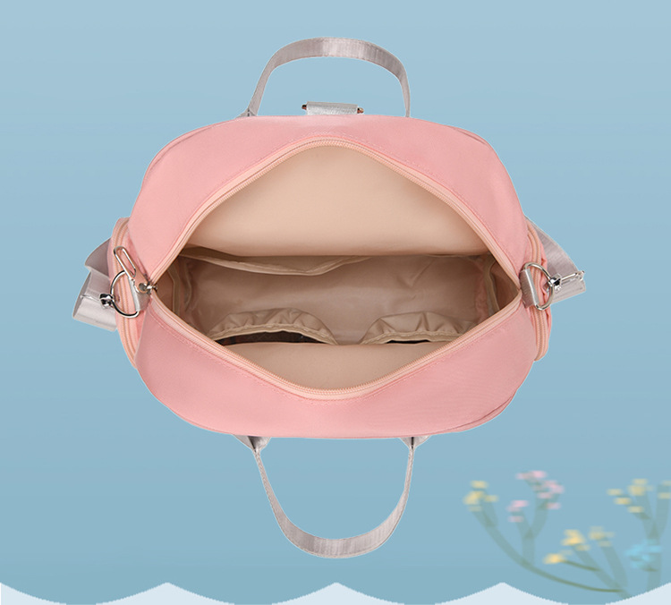 Cartoon lightweight outdoor mommy bag, hand-held backpack, multi-functional outdoor single-shoulder casual and versatile crossbody bag Item Picture