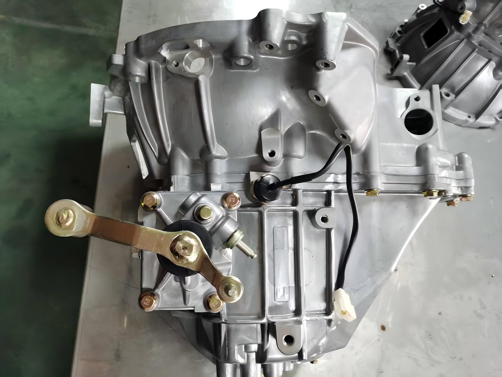 High Quality Lf481Q11700000B1 New 1.6 Gearbox Suitable for Lifan 620