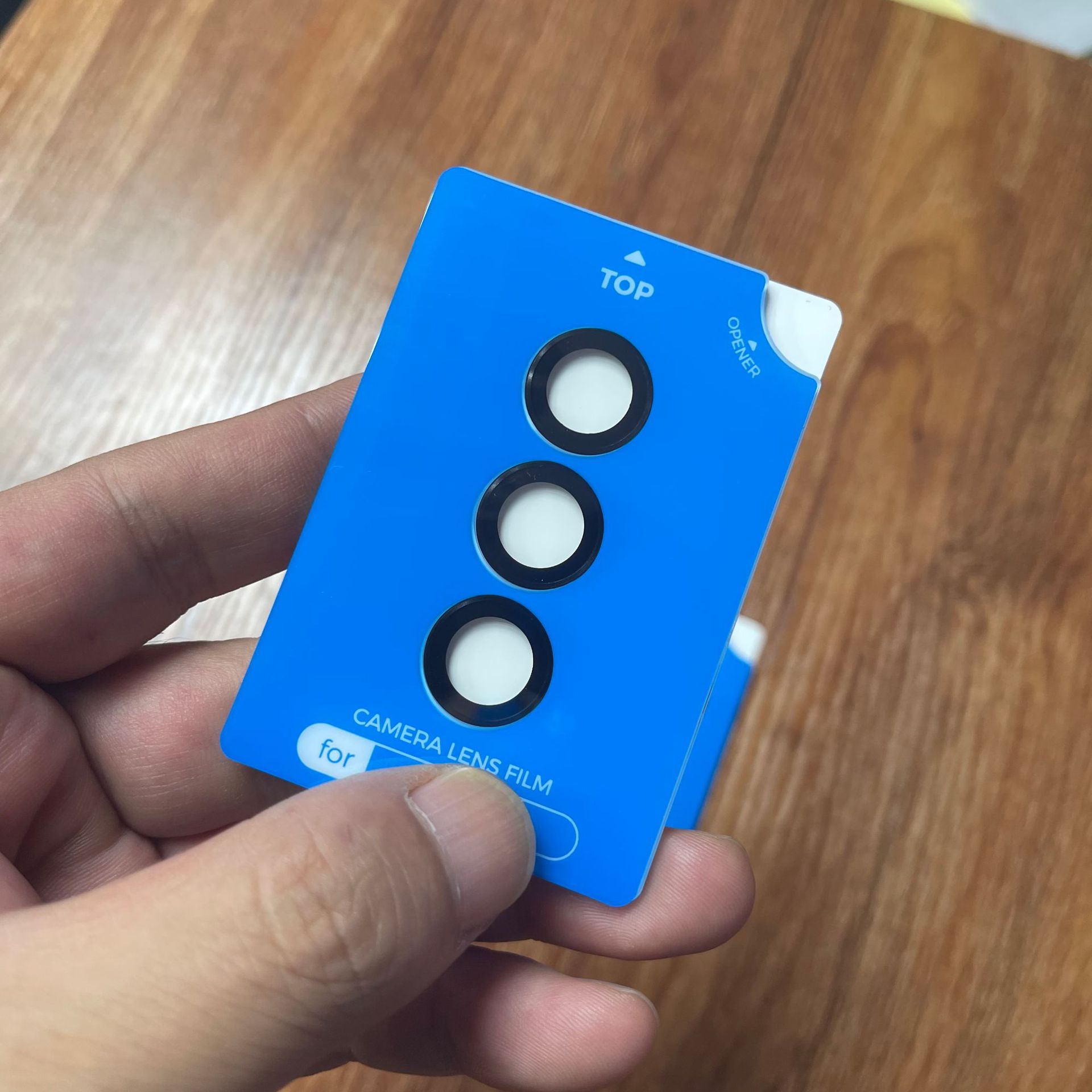 Aplicable a la lente de teléfono móvil OPPO Reno12Pro con cinta de película de segundo adhesivo magia metal ojo de halcón adhesivo placa de posicionamiento de película protectora