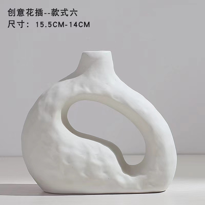 상단 조각(회색 및 흰색)
