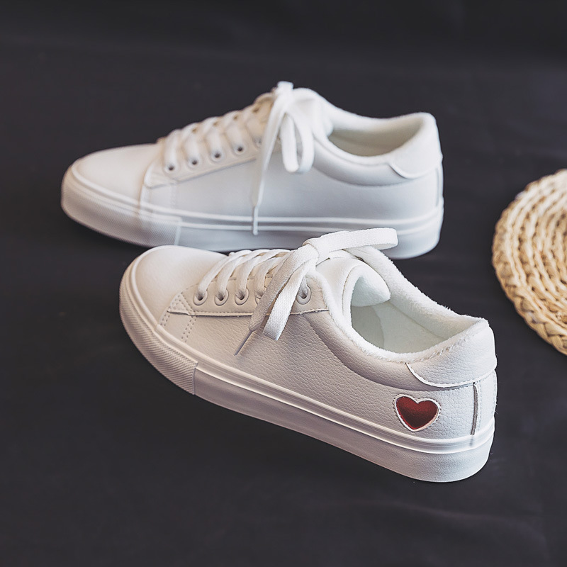 흰색과 빨간색(벨벳 포함)