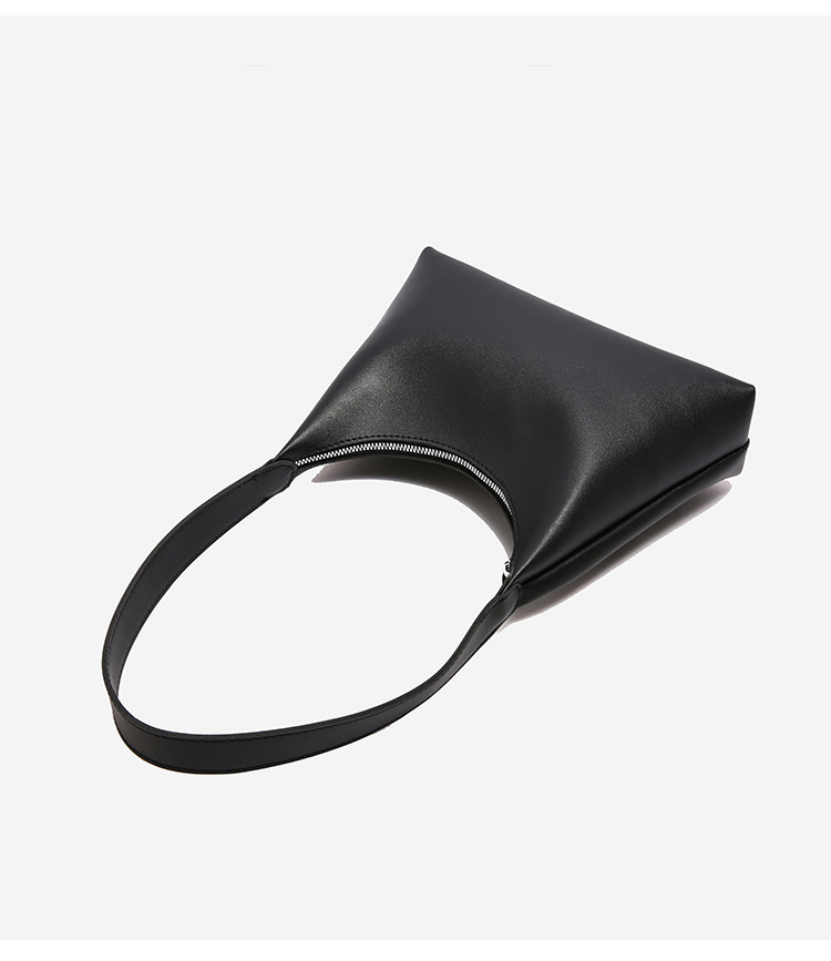546g Weight Sewing Thread Fashion Element Zipper Closure Type Single Shoulder Strap Strap Type Underarm Bag Bags Type Holiday, Daily Occasion PU Material Women's Backpack Backpack Solid Color Pattern All Seasons Season Women's Gender Basic Style Dumpling Shape Shape Women's PU Solid Color Basic Sewing Thread Dumpling Shape Zipper Underarm Bag 5