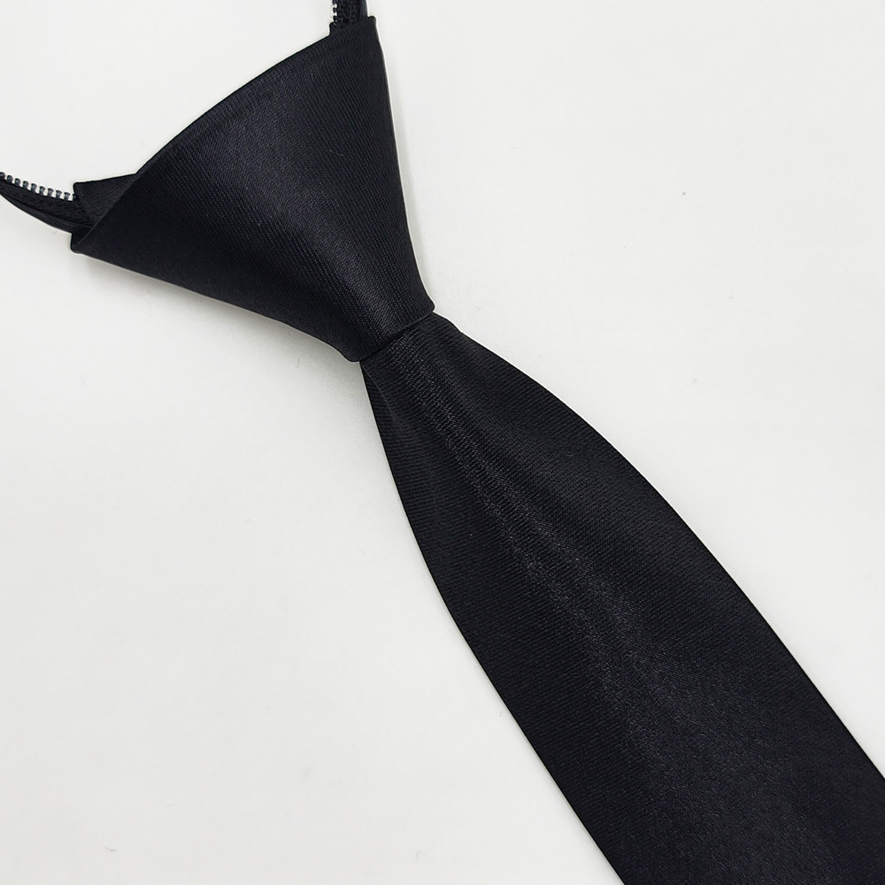 Fabricante spot color sólido corbata negra para hombre archivo de satén brillante 5cm versión coreana ultra estrecha de cremallera fácil de tirar sin estilo