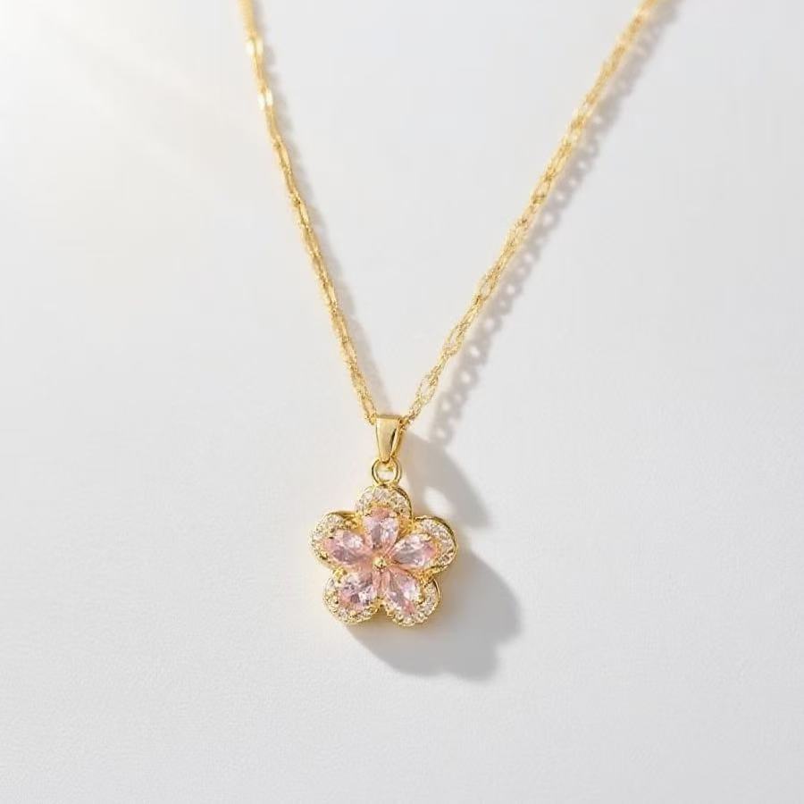 Purple Crystal Five-leaf Flower Necklace In Titanium Steel_voghion.com