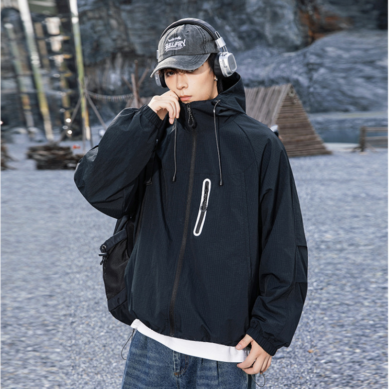 Foreign Trade 2025 Autumn New Outdoor Loose Softshell Jacket with Reflective Strips, Mountaineering Jacket for Men and Women