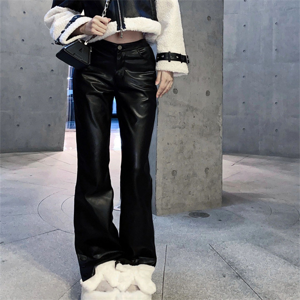American-Style Black High-End Pu Leather Pants for Women, Plus-Size, New Spring and Autumn High-Waisted Casual Pants, Slightly Flared, Floor-Length Pants American-Style Black High-End Pu Leather Pants for Women, Plus-Size, New Spring and Autumn High-Waisted Casual Pants, Slightly Flared, Floor-Length Pants