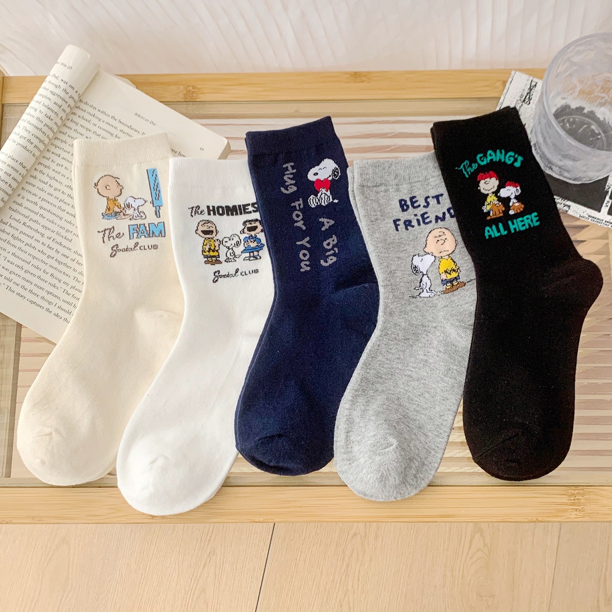 Women's Socks Combed Cotton Japanese Cartoon Cute Dog Mid-Calf Women's Socks Korean Style Autumn and Winter New Long Socks Men's Socks