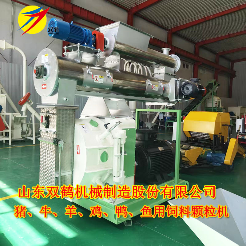 山东中型3吨牛羊饲料颗粒机 320型环模制粒机 鸡鸭猪饲料颗粒机