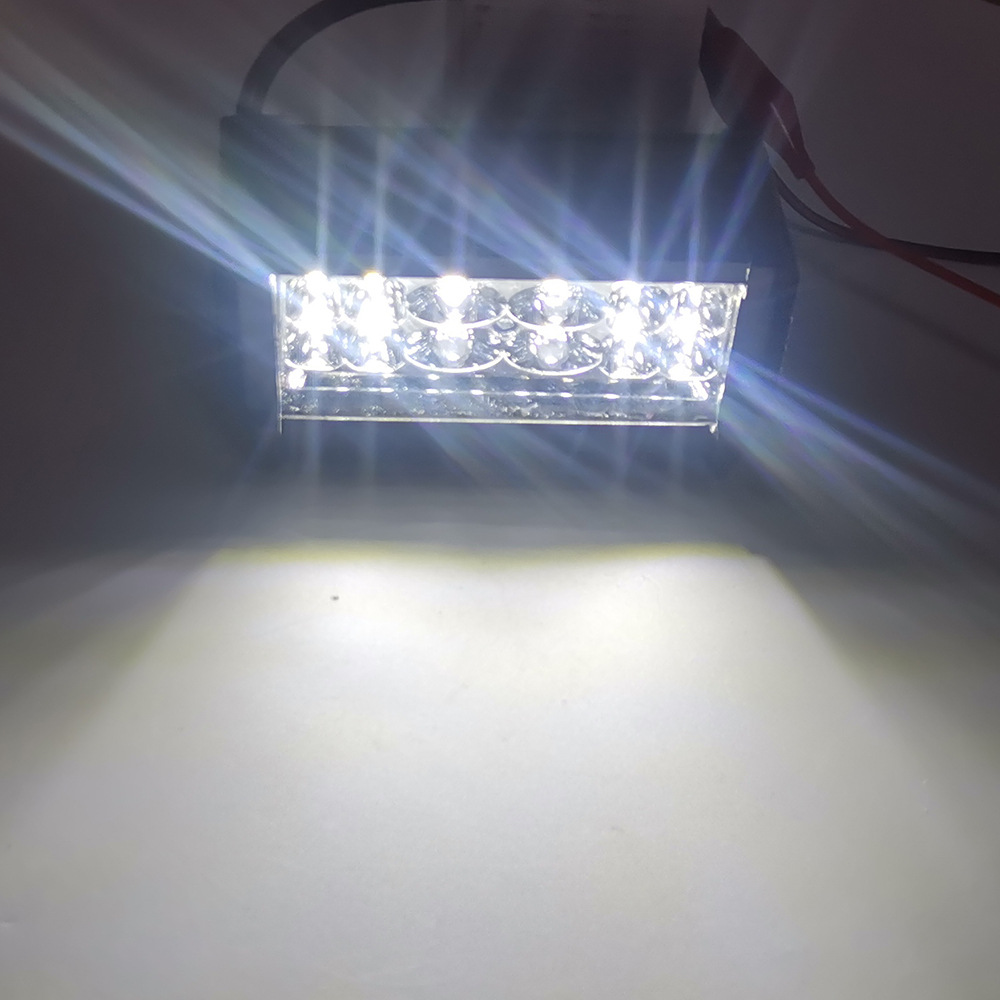 Coche LED faro fuera de carretera vehículo proyector fuera de carretera vehículo lámpara coche proyector coche cúpula lámpara camión faro