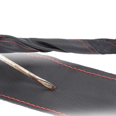 Steering wheel cover — Non-Slip, Suitable for All Seasons