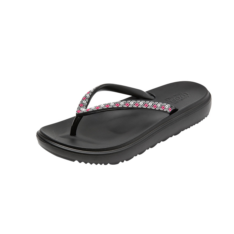 Chanclas de suela gruesa de diamantes de imitación para mujer en verano 2025 nueva moda realce sandalias y zapatillas antideslizantes de vacaciones en la playa