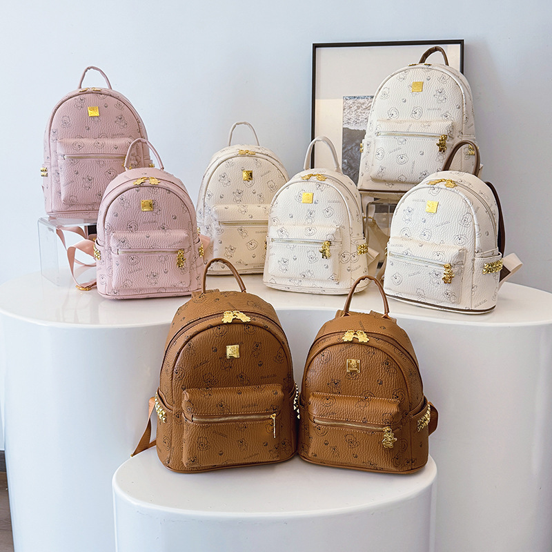 2025 New Cute Bear Print Women's Backpack Casual Commuting Travel Backpack Fashionable and Versatile Student School Bag