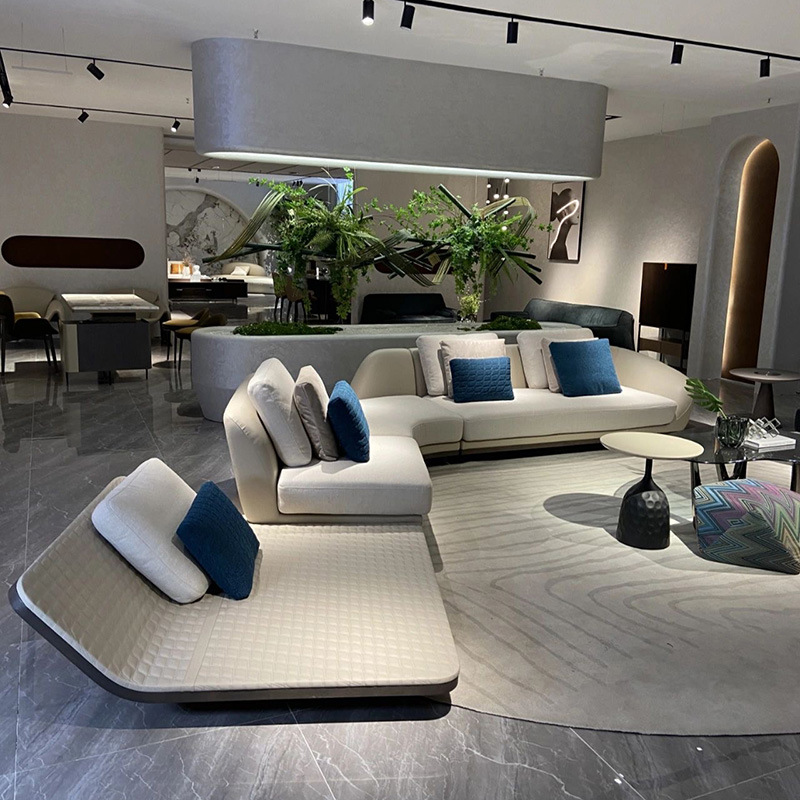 Sofá de tela italiana de lujo de alta gama para sala de estar o villa, sofá Ferrari de tela curvada irregular esmerilada