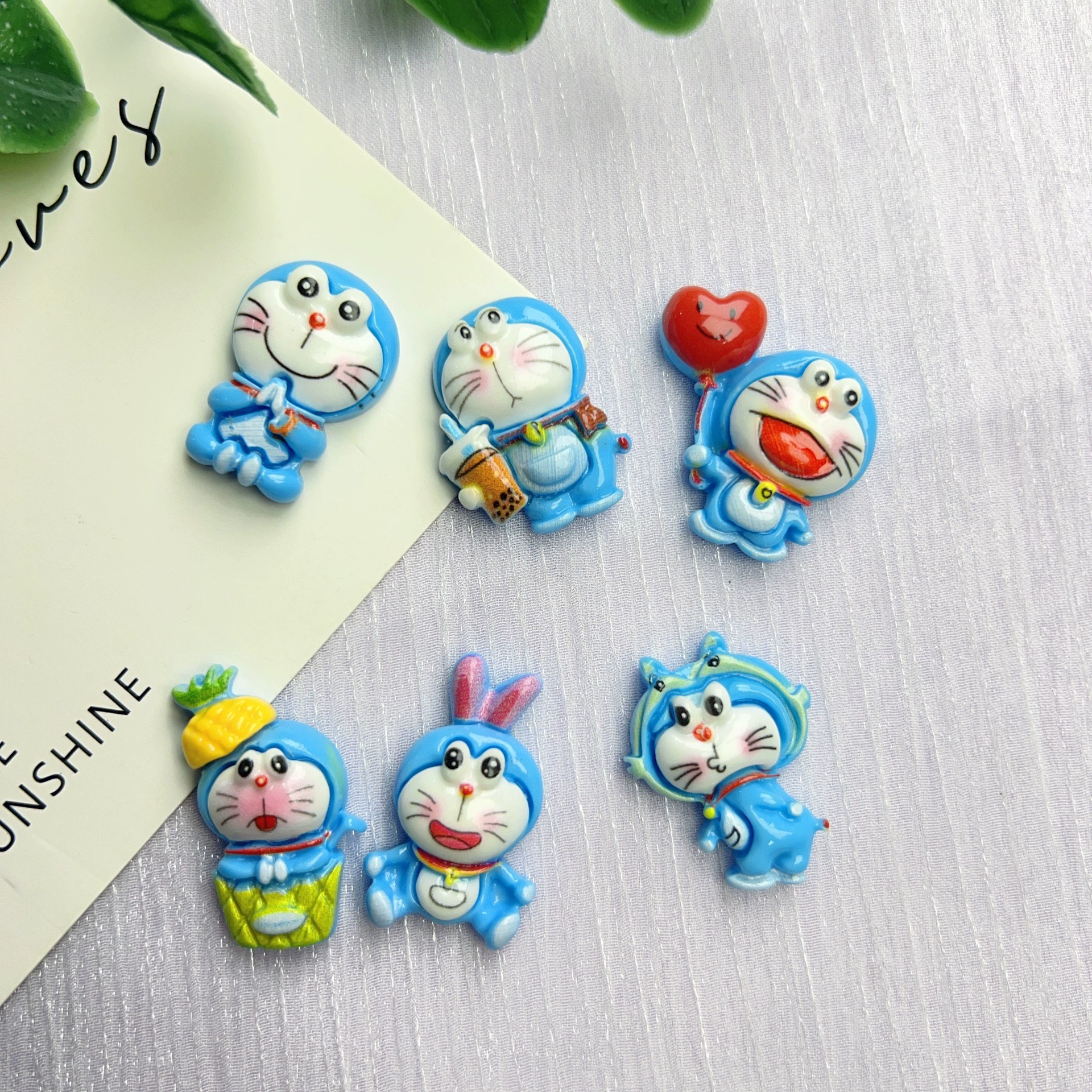 Маленькие аксессуары для волос, чая с молоком, мультяшные смоляные элементы, кремовый клей, DIY заколки, подвески для чехлов телефонов, украшения для обуви.