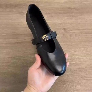 [Ready Stock] Retro Camellia Round Toe Small Shoes Women's British Style Strap Commuting Low Heel Mary Jane Shoes